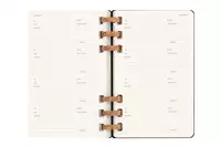 Een Moleskine 12M 2023/2024 Weekly/monthly Student Life Planner Hardcover Large Black koop je bij Moleskine.nl