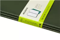 Een Moleskine Cahier Plain Notebook Large Myrtle Green koop je bij Moleskine.nl