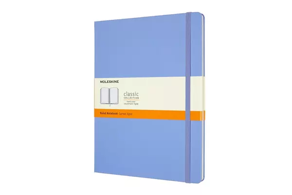 Een Moleskine Ruled Hard Cover Notebook XL Hydrangea Blue koop je bij Moleskine.nl