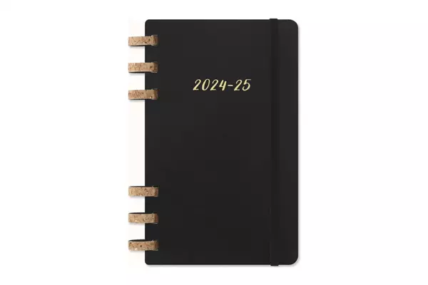 Een Moleskine 2024/2025 12M Academic Spiral Weekly/Monthly Softcover Large Black koop je bij Moleskine.nl