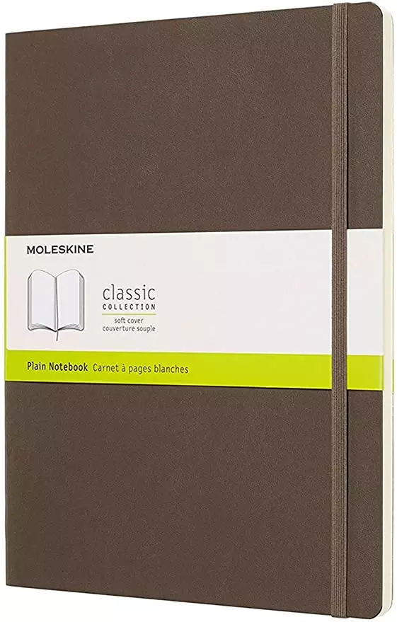 Een Moleskine Plain Soft Cover Notebook Large Earth Brown koop je bij Moleskine.nl