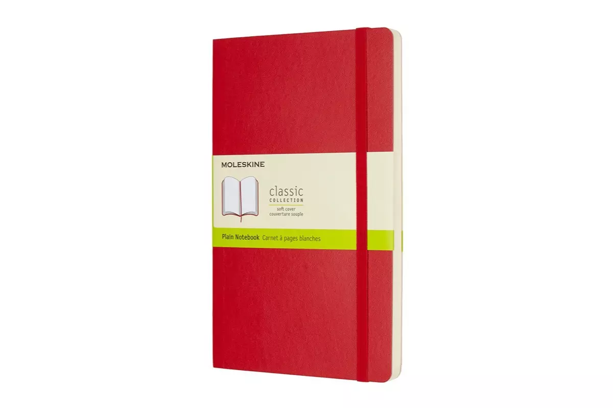 Een Moleskine Plain Soft Cover Notebook Large Scarlet Red koop je bij Moleskine.nl