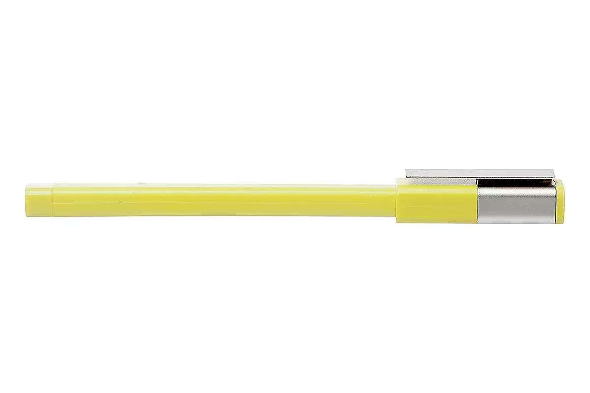 Een Moleskine Classic Yellow Roller Pen 0.7 MM koop je bij Moleskine.nl