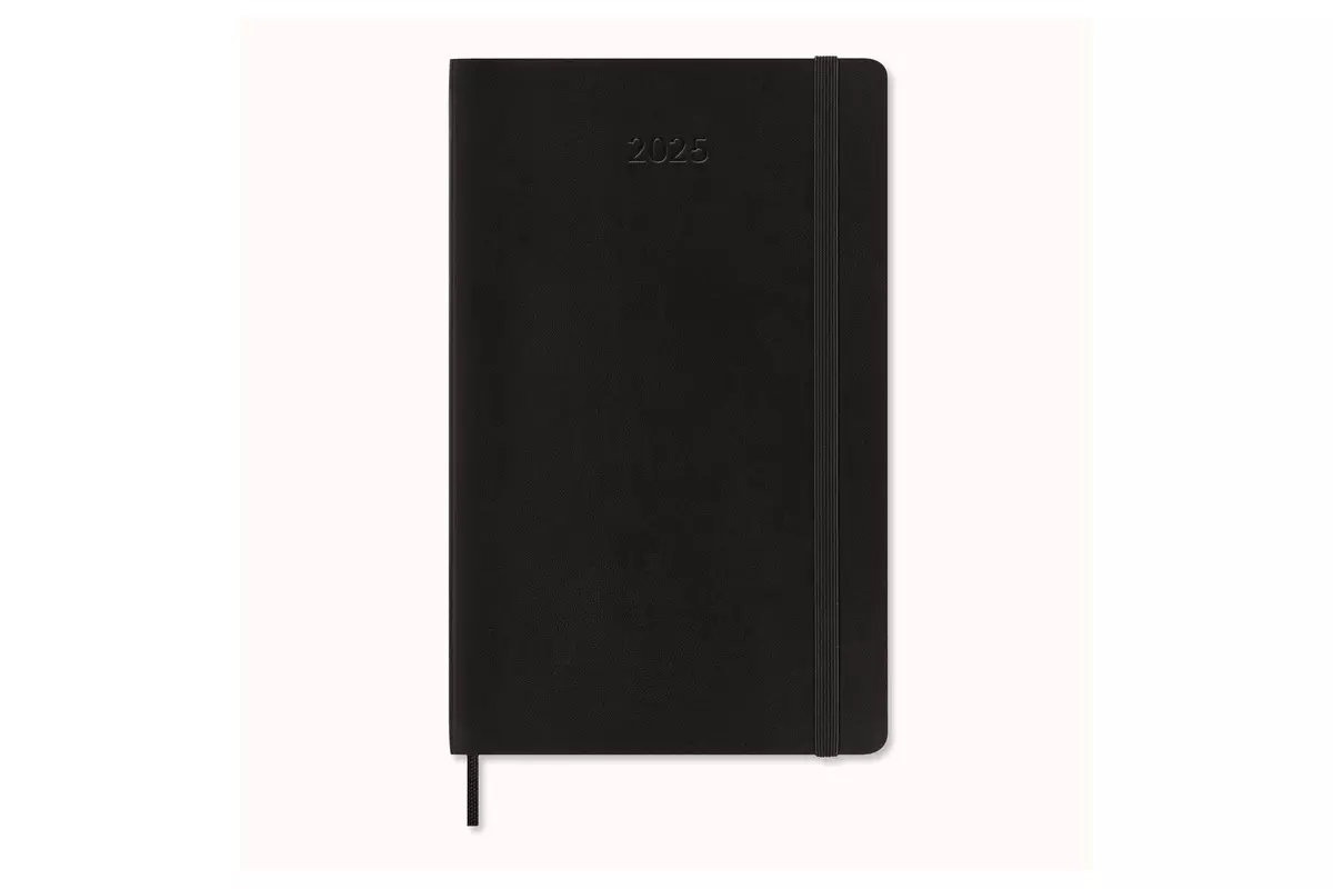 Een Moleskine 2025 12M Daily Softcover Large Black koop je bij Moleskine.nl