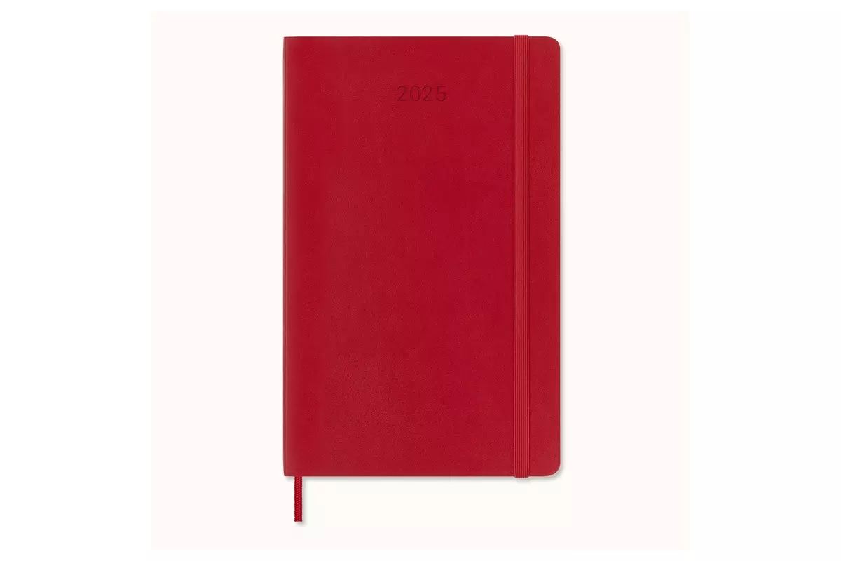 Een Moleskine 2025 12M Daily Softcover Large Scarlet Red koop je bij Moleskine.nl