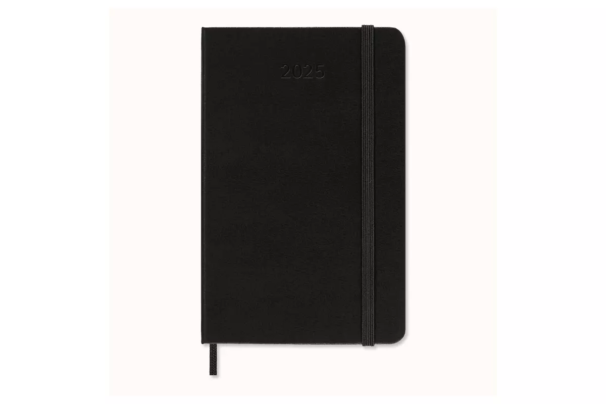 Een Moleskine 2025 12M Daily Hardcover Pocket Black koop je bij Moleskine.nl