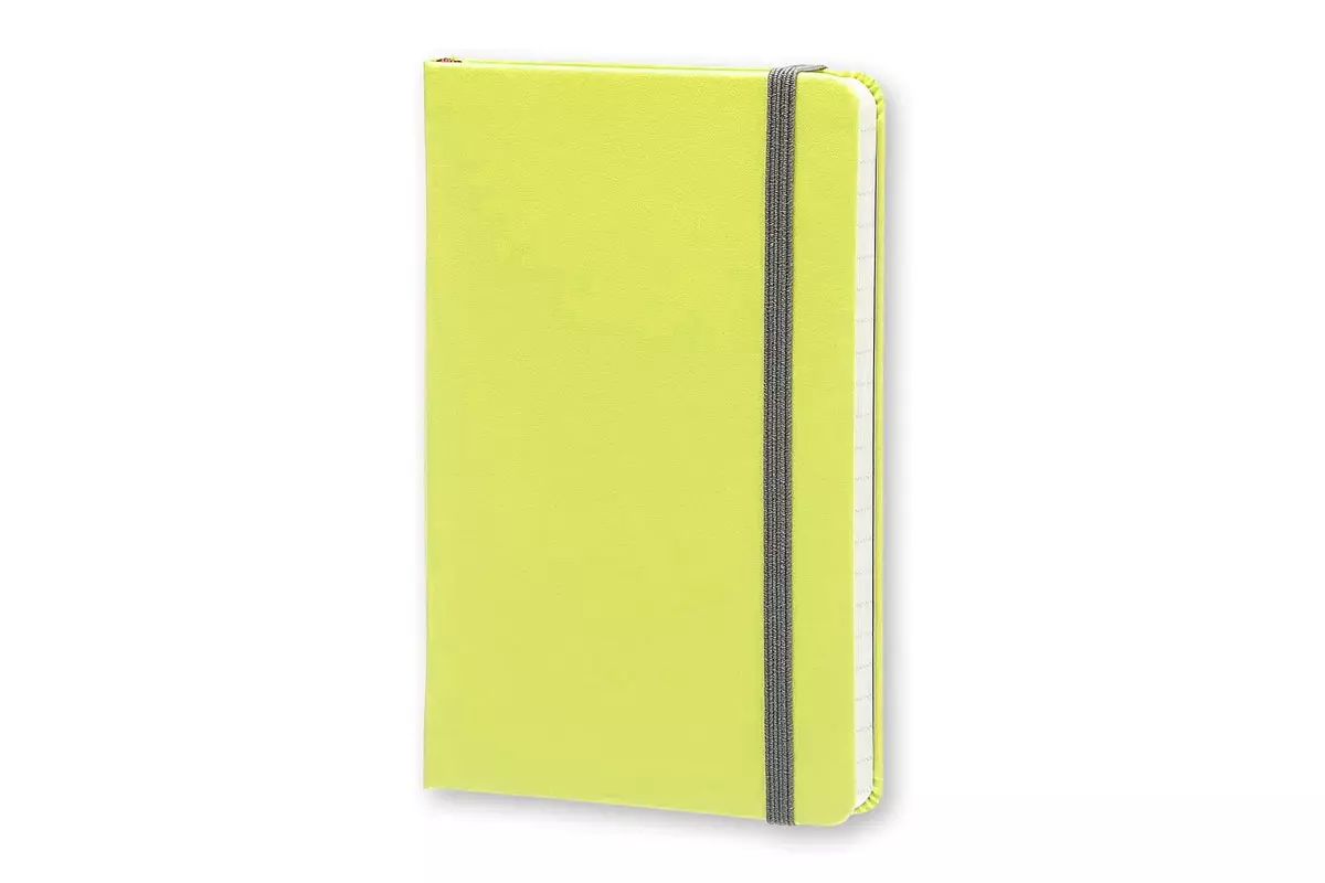 Een Moleskine Ruled Hardcover Contrast Notebook Pocket Citron Yellow koop je bij Moleskine.nl